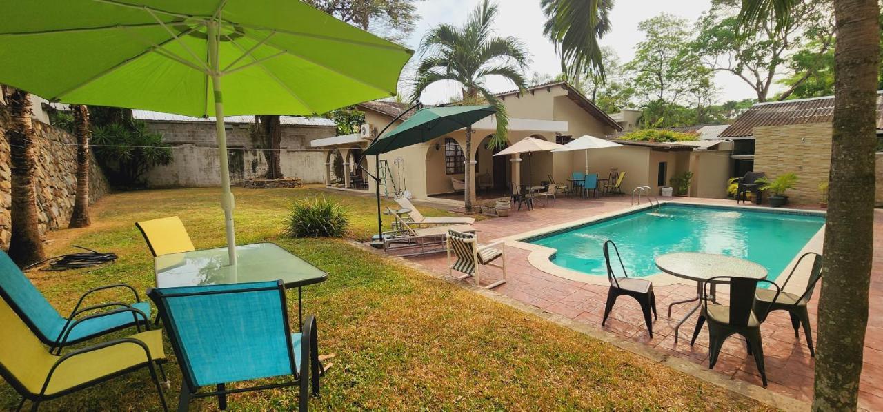 Camilas Hotel San Pedro Sula Eksteriør billede