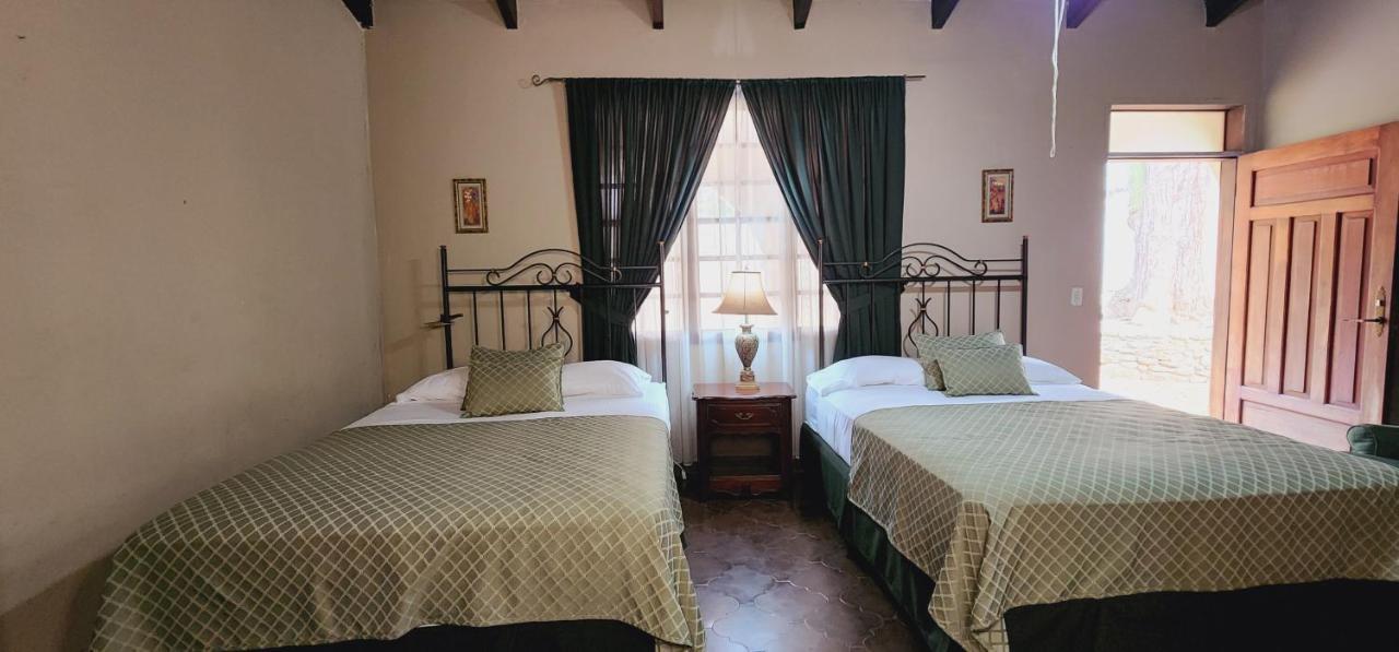 Camilas Hotel San Pedro Sula Eksteriør billede