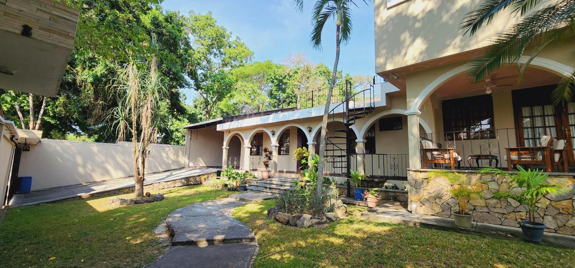 Camilas Hotel San Pedro Sula Eksteriør billede